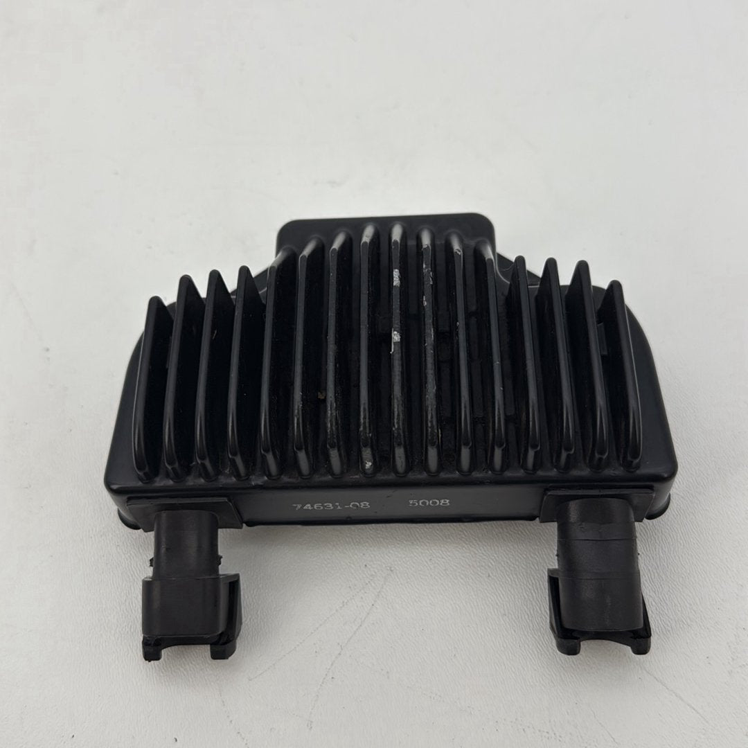 2007 - 2012 Harley-Davidson Dyna Super Glide Voltage Regulator Rectifier  74631-08
