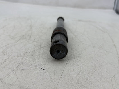 2000 Harley Touring FLHTCUI Electra Glide Ultra OEM Front Wheel Axle Bolt Shaft