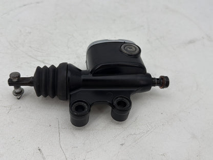 2007 - 2012 Harley-Davidson Touring Electra Glide Ultra Rear Brake Master Cylinder Reservoir 	41763-08