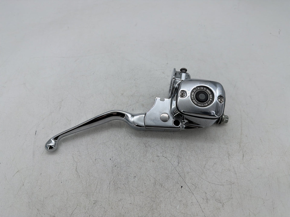 2003 Harley Softail Deuce FXSTDI OEM Front Right Brake Lever Master Cylinder