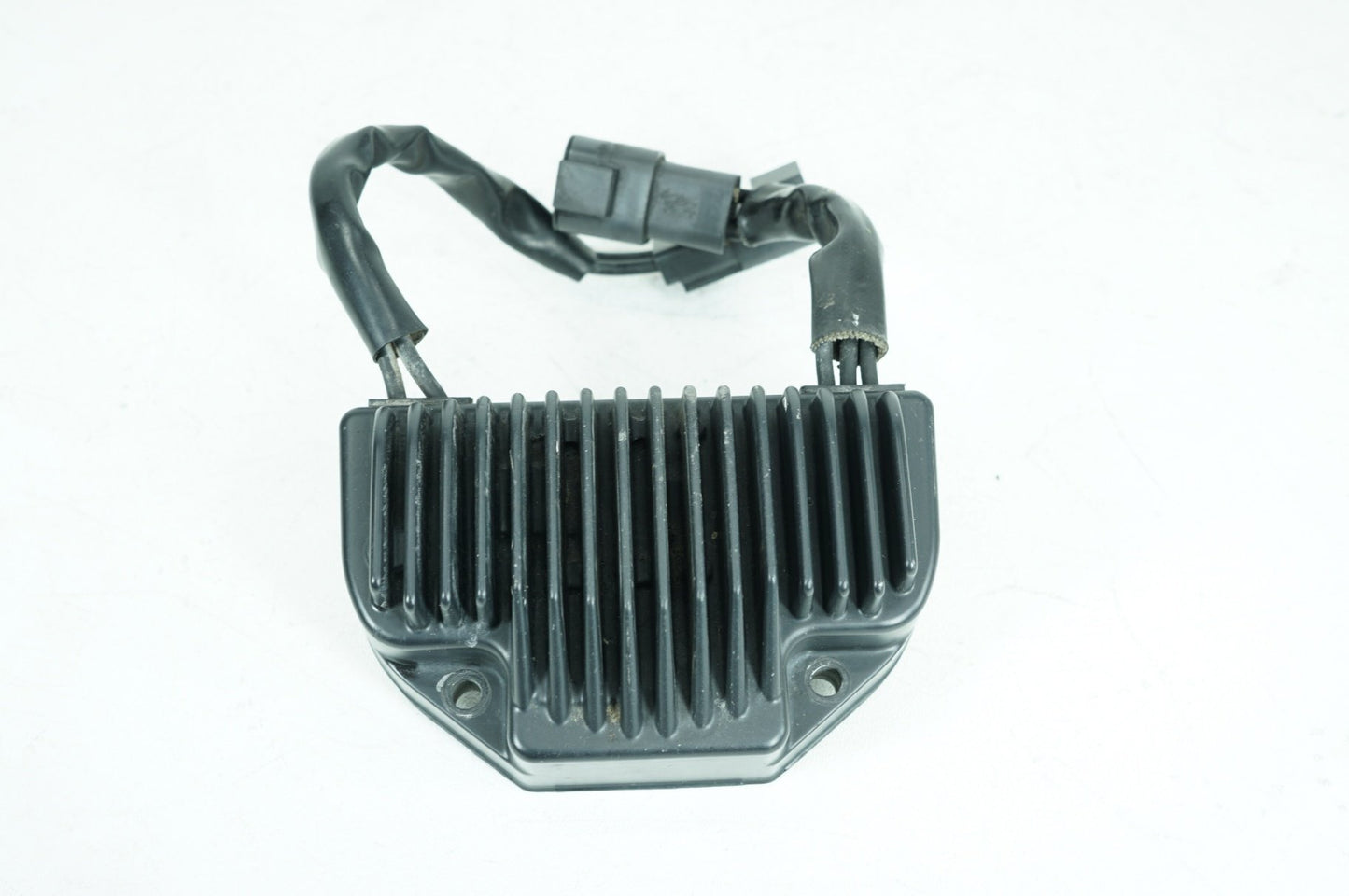 2007 - 2016 Harley-Davidson Dyna Super Glide Custom Voltage Regulator Rectifier  74631-06