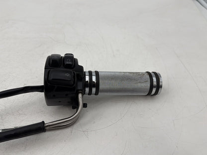 1999 - 2006 Harley-Davidson Dyna Super Glide Right Engine Start Kill Switches Controls 71684-06A