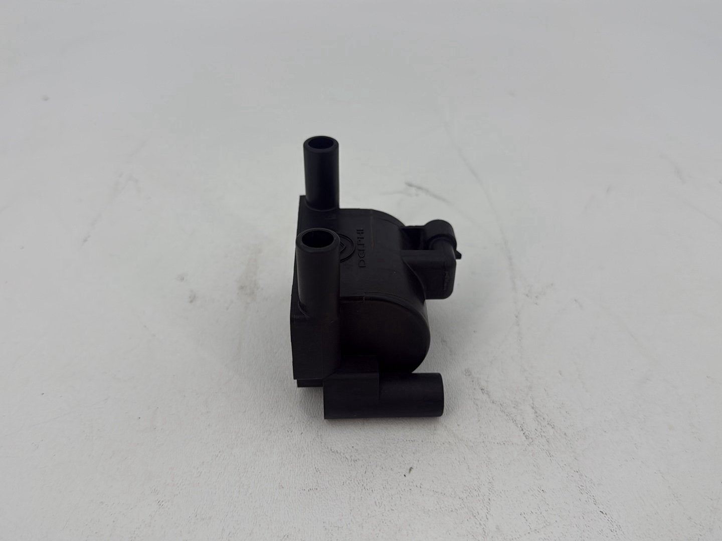 2007 - 2011 Harley-Davidson Touring Street Glide Ignition Coil Spark Igniter 	31696-07A