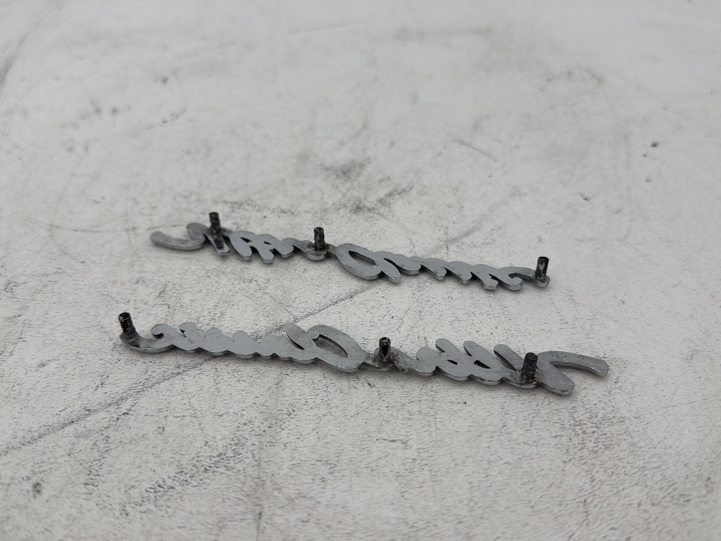2003 Harley Electra Glide Touring Ultra FLHTCUI OEM Front Fender Emblem Medallion Nameplate Sticker