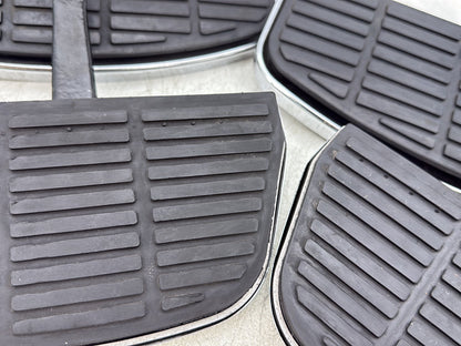 1998 Harley Touring FLHTCUI Electra Glide Ultra OEM Left Right Driver & Pass Floorboard Foot Rest