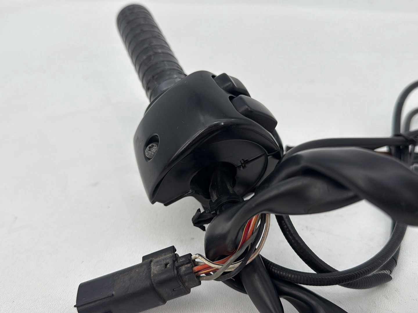 Harley-Davidson Misc  Right Engine Start Kill Switches Controls 71684-06