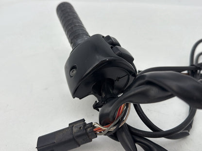 Harley-Davidson Misc  Right Engine Start Kill Switches Controls 71684-06