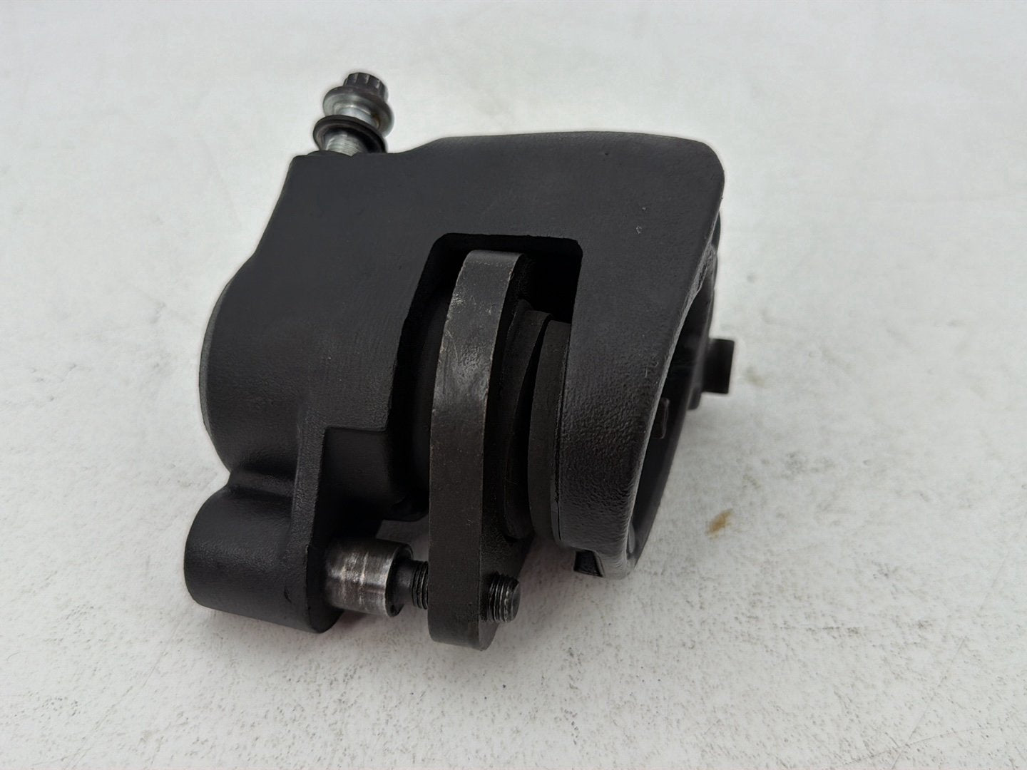 1984 - 1998 Harley-Davidson Touring Electra Glide Classic Front Left 1 Brake Caliper 44046-84C