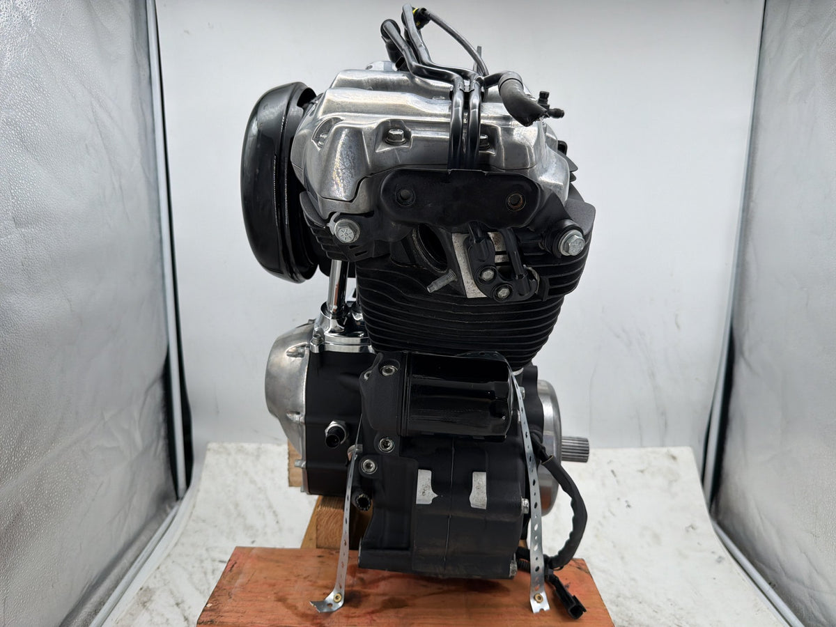 20 Harley Softail Standard FXST OEM Milwaukee M8 107 Engine Motor air-cooled 9K