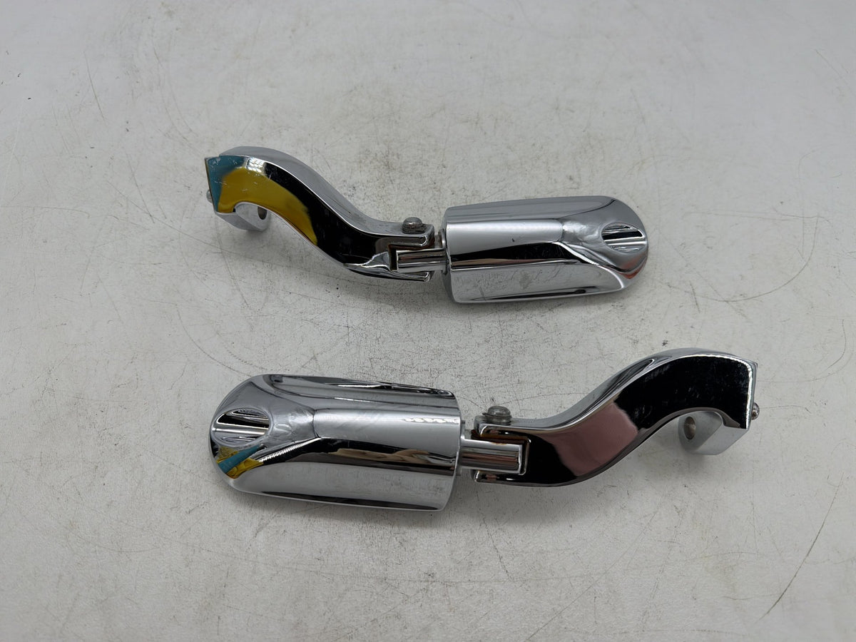 2009 Harley Street Glide Touring FLHX OEM Passenger Left & Right Foot Pegs