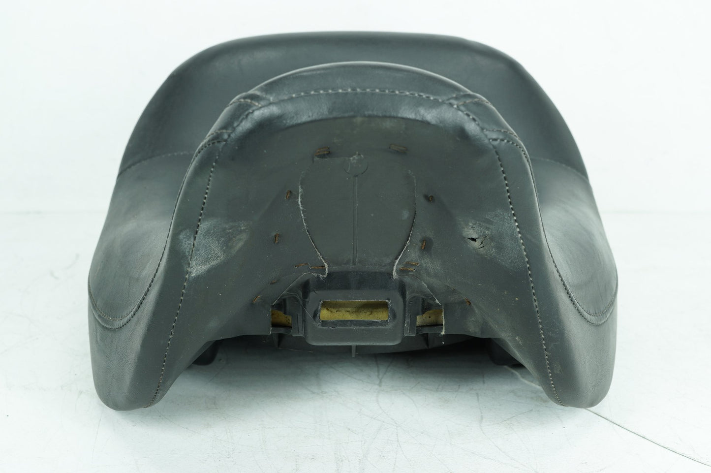 2007 - 2011 Harley-Davidson Touring Electra Glide Classic Passenger Rider Driver Seat Saddle 52164-09