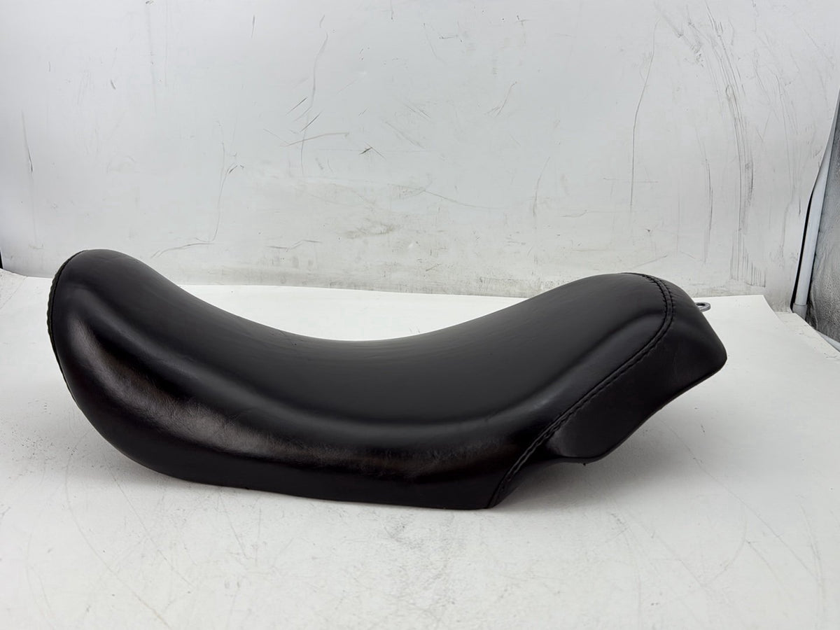 2006 Harley-Davidson Dyna FXDWGI Wide Glide OEM Rider Driver Seat Saddle Le Pera