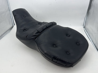 1999 - 2006 Harley-Davidson Touring Electra Glide Classic Passenger Rider Driver Seat Saddle 51704-05