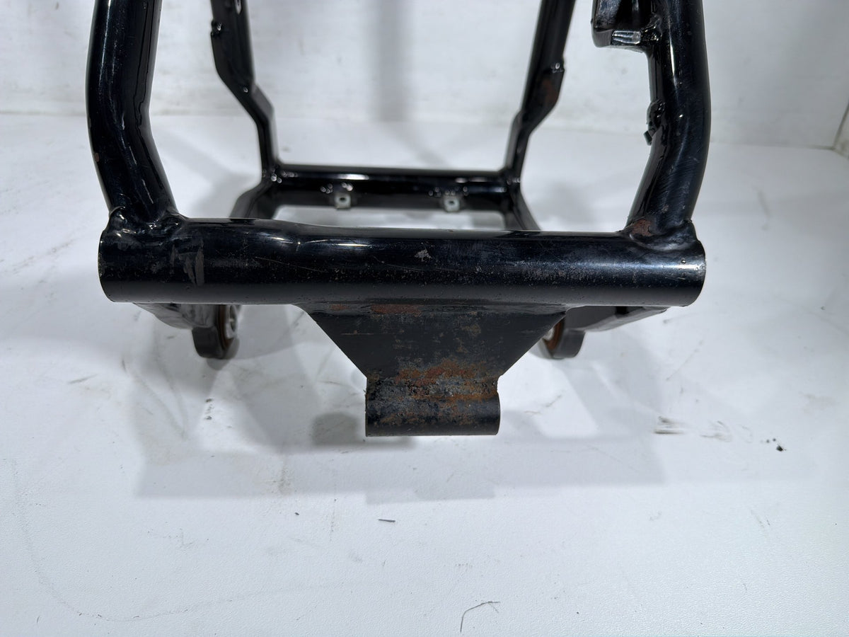 1997 Harley Heritage Softail Classic OEM Rear Fork Swingarm Swing Arm 47573-89B