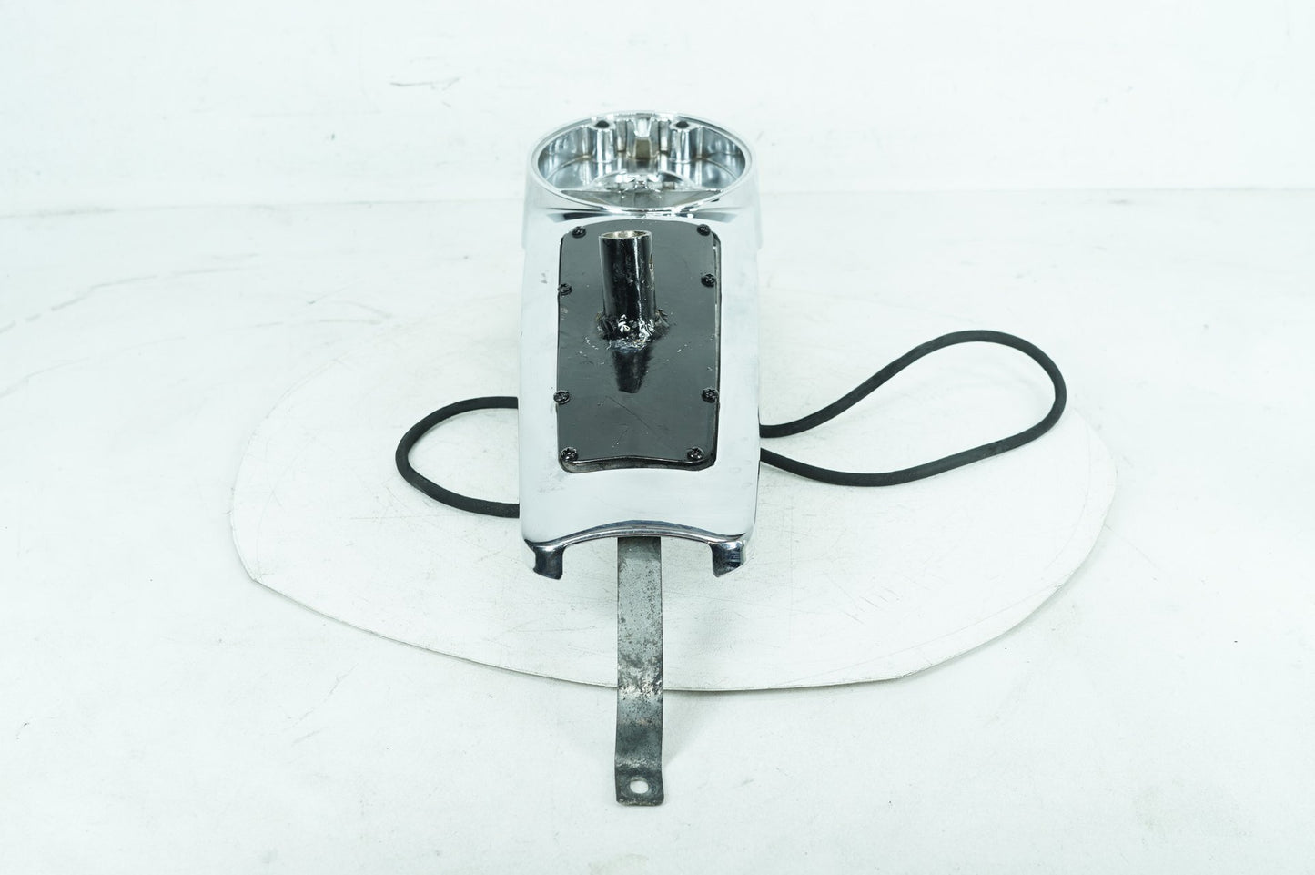 2007 - 2012 Harley-Davidson Touring Electra Glide Ultra Fuel Gas Tank Dash Console NOKey 61270-08