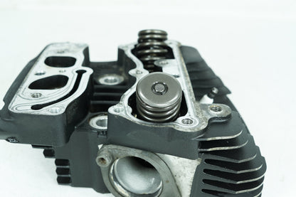 1999 - 2006 Harley-Davidson Softail Heritage Classic Rear Twin Cam Engine Cylinder Head 16725-99