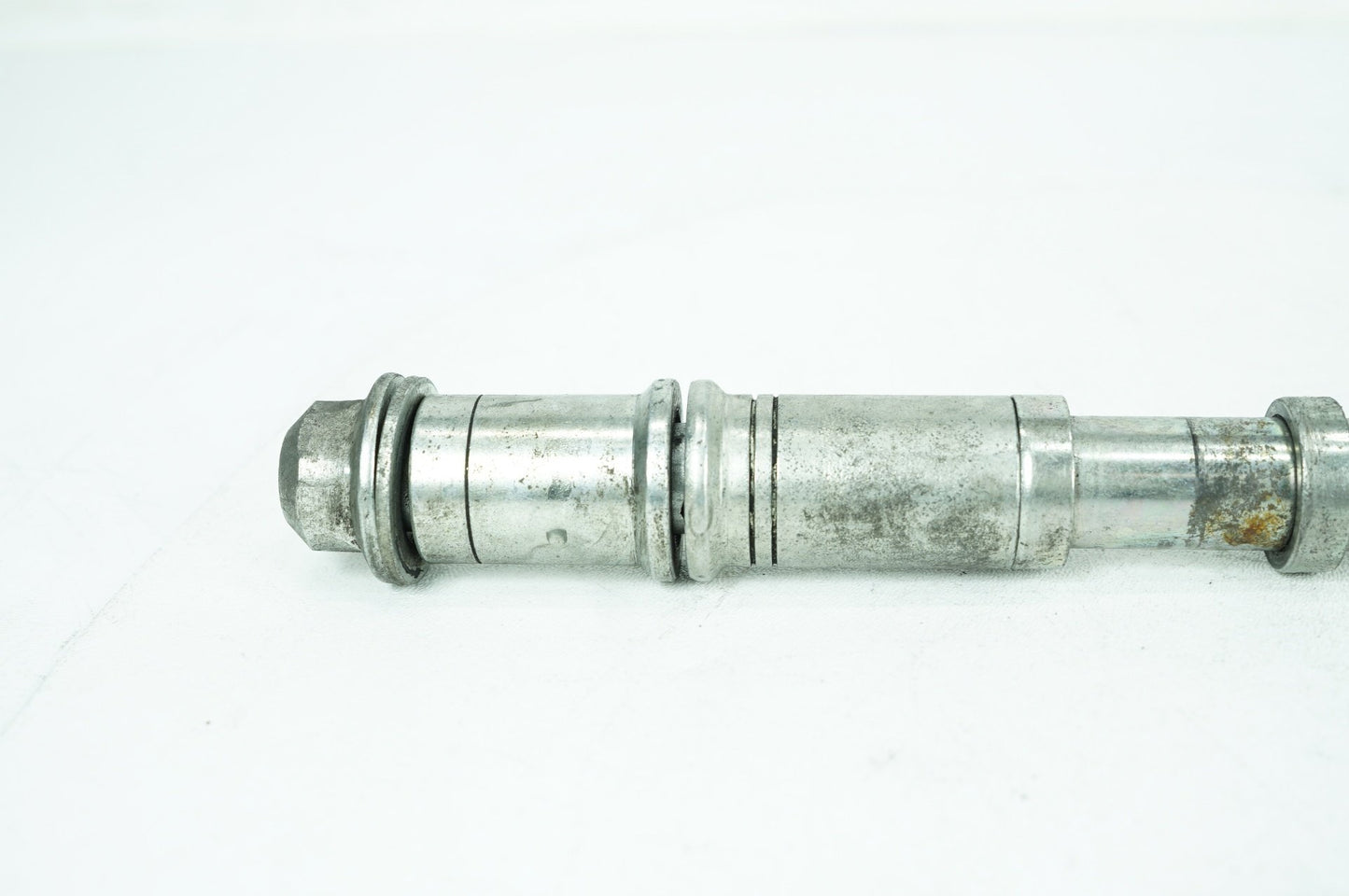2007 - 2013 Harley-Davidson Softail Heritage Classic Rear Fork Swingarm Pivot Bolt Shaft 47610-08