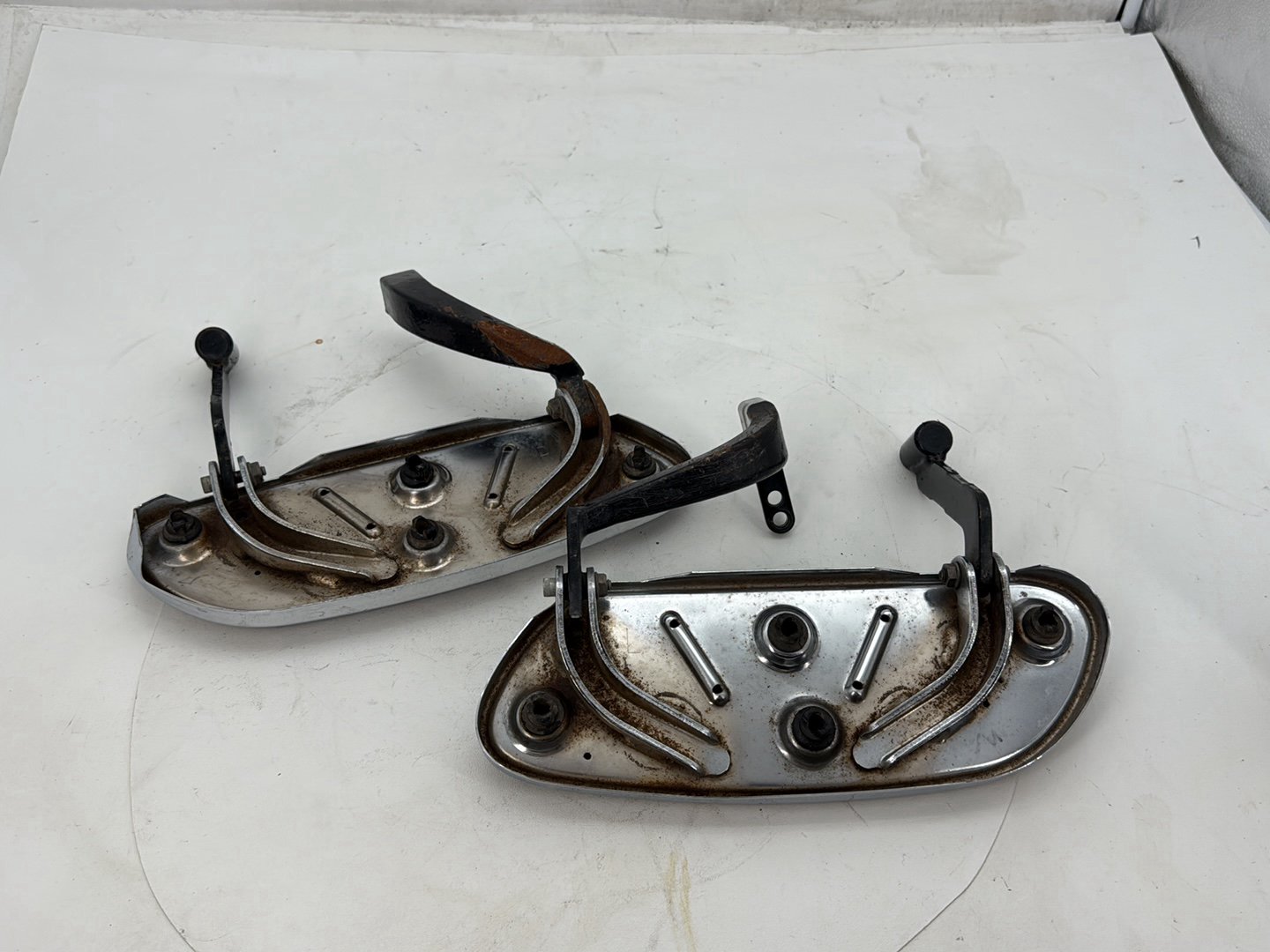 2007 Harley Street Glide Touring FLHX OEM Left Right Driver Floorboard Foot Rest