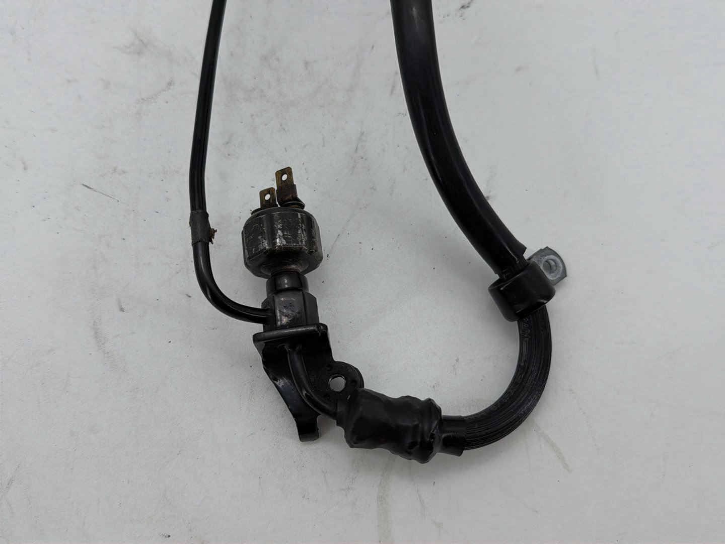 2003 Harley Road King Touring FLHRCI Classic OEM Rear Brake Hose Line Pipe