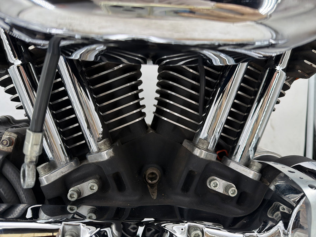 00 Harley Sportster 1200 Custom XL1200C CARB 1200 Engine Motor Transmission 38K