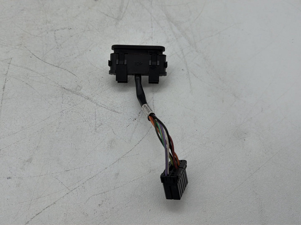 2007 Harley Electra Glide Touring Ultra OEM Dash Indicator Lamp Wire Plug In