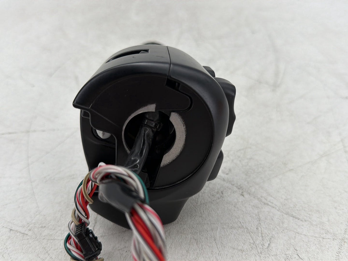 2018 Harley Road Glide Touring FLTRXS OEM Right Engine Start Kill Switches Controls