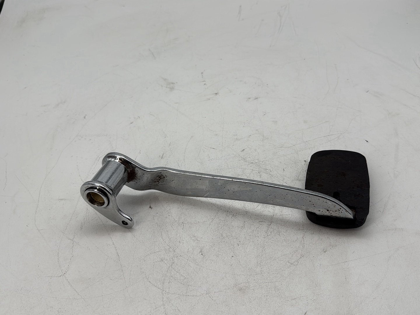 2006 Harley Touring FLHTCI Electra Glide Classic OEM Foot Brake Control Lever Pedal