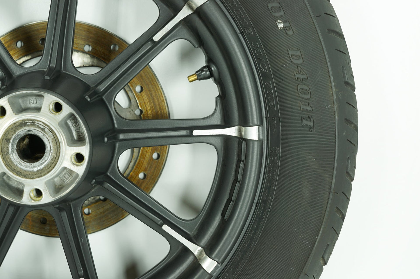 2012 - 2026 Harley-Davidson Sportster Iron 883 Rear Wheel Rim Tire  	40900402