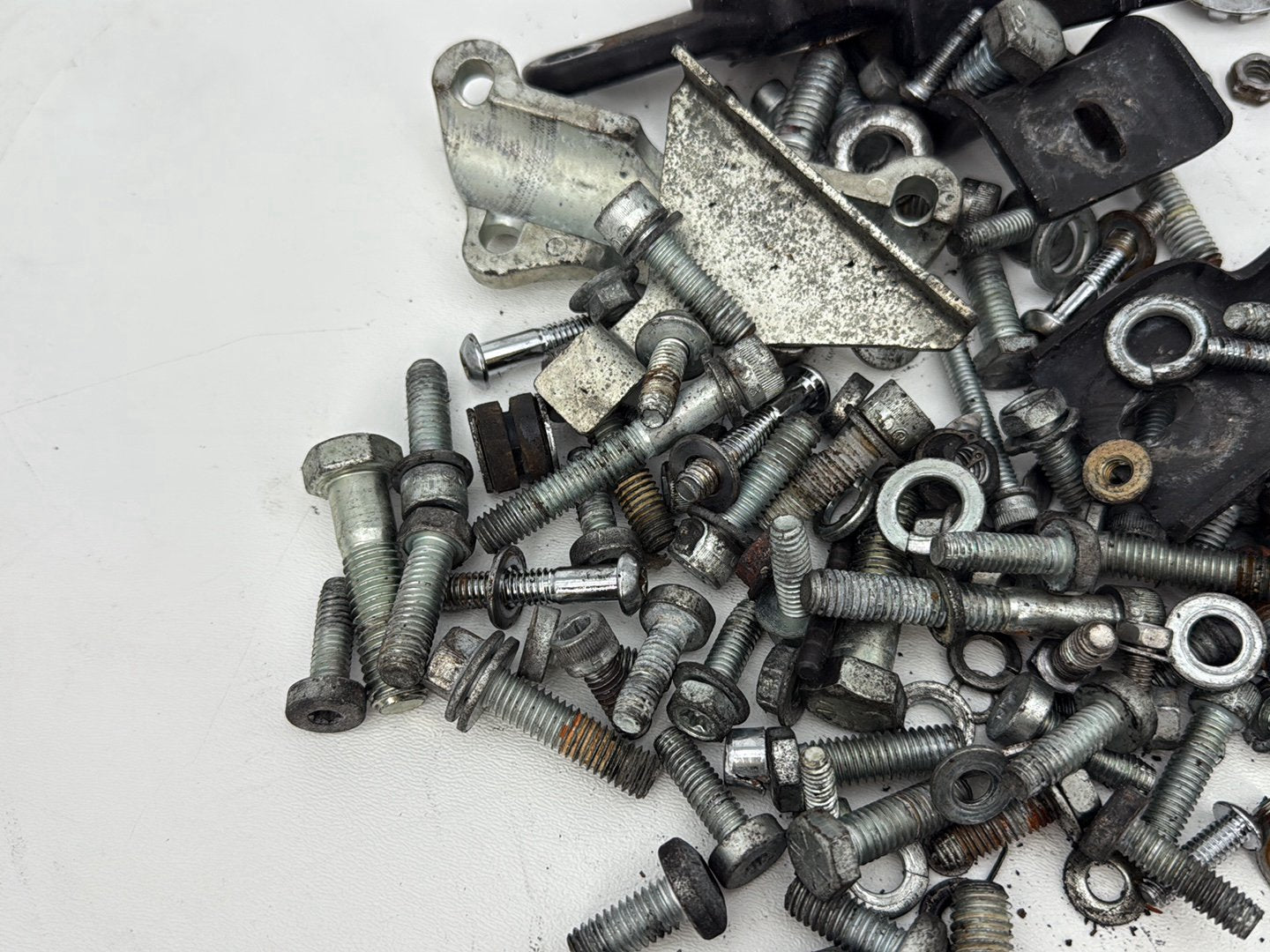 2007 - 2011 Harley-Davidson Touring Street Glide Hardware Bolts Nuts & Brackets