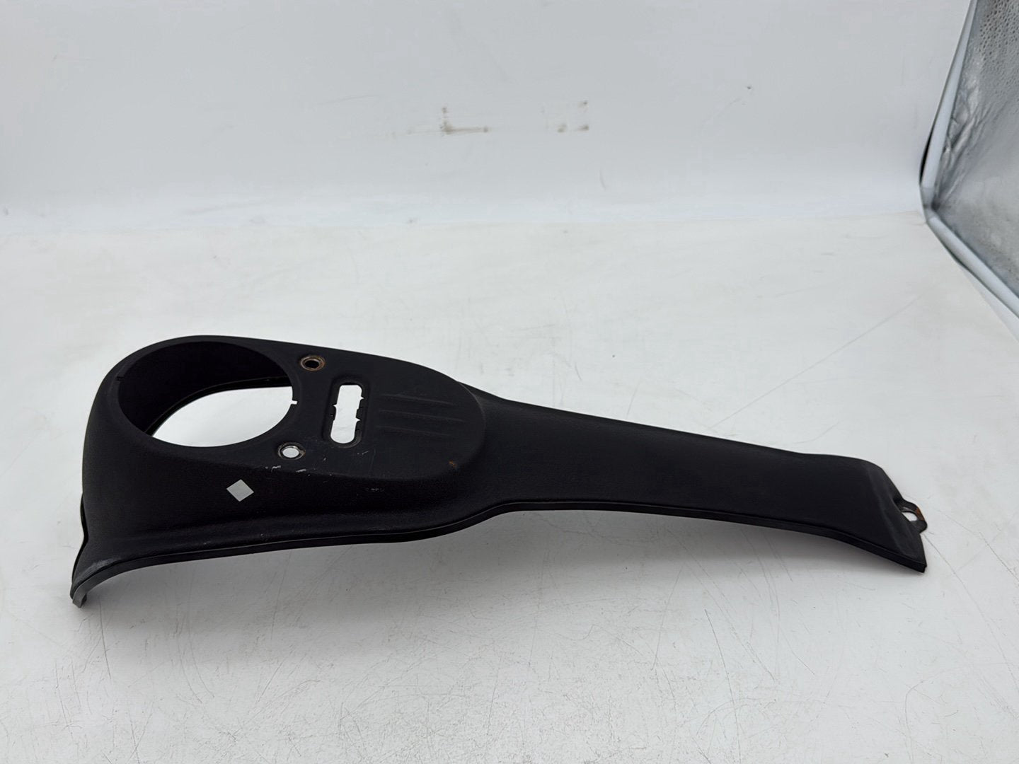 2006 - 2017 Harley-Davidson Dyna Street Bob Fuel Gas Tank Dash Console NOKey  	61705-06
