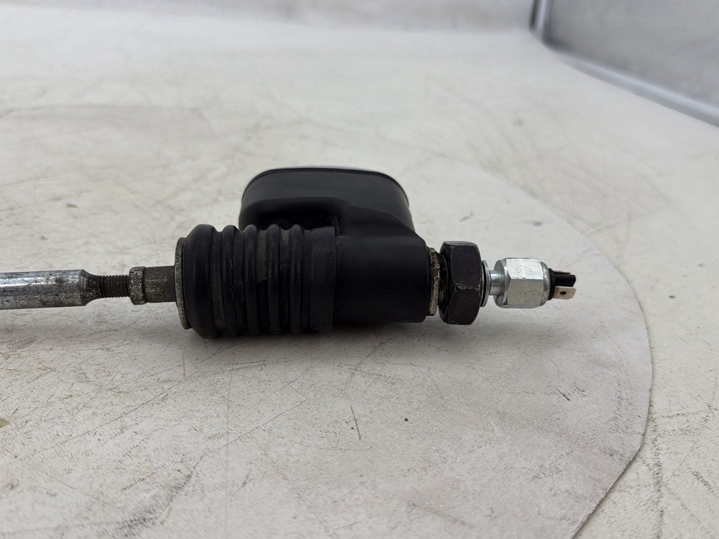 2015 Harley Dyna Low Rider FXDL OEM Rear Brake Master Cylinder Reservoir