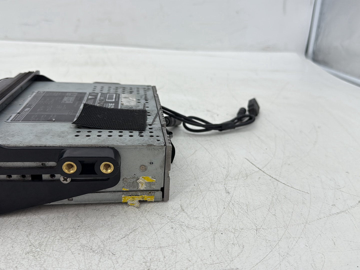 2006 Harley Electra Glide Touring Classic FLHTCI OEM Digital Media Receiver Head Radio Player