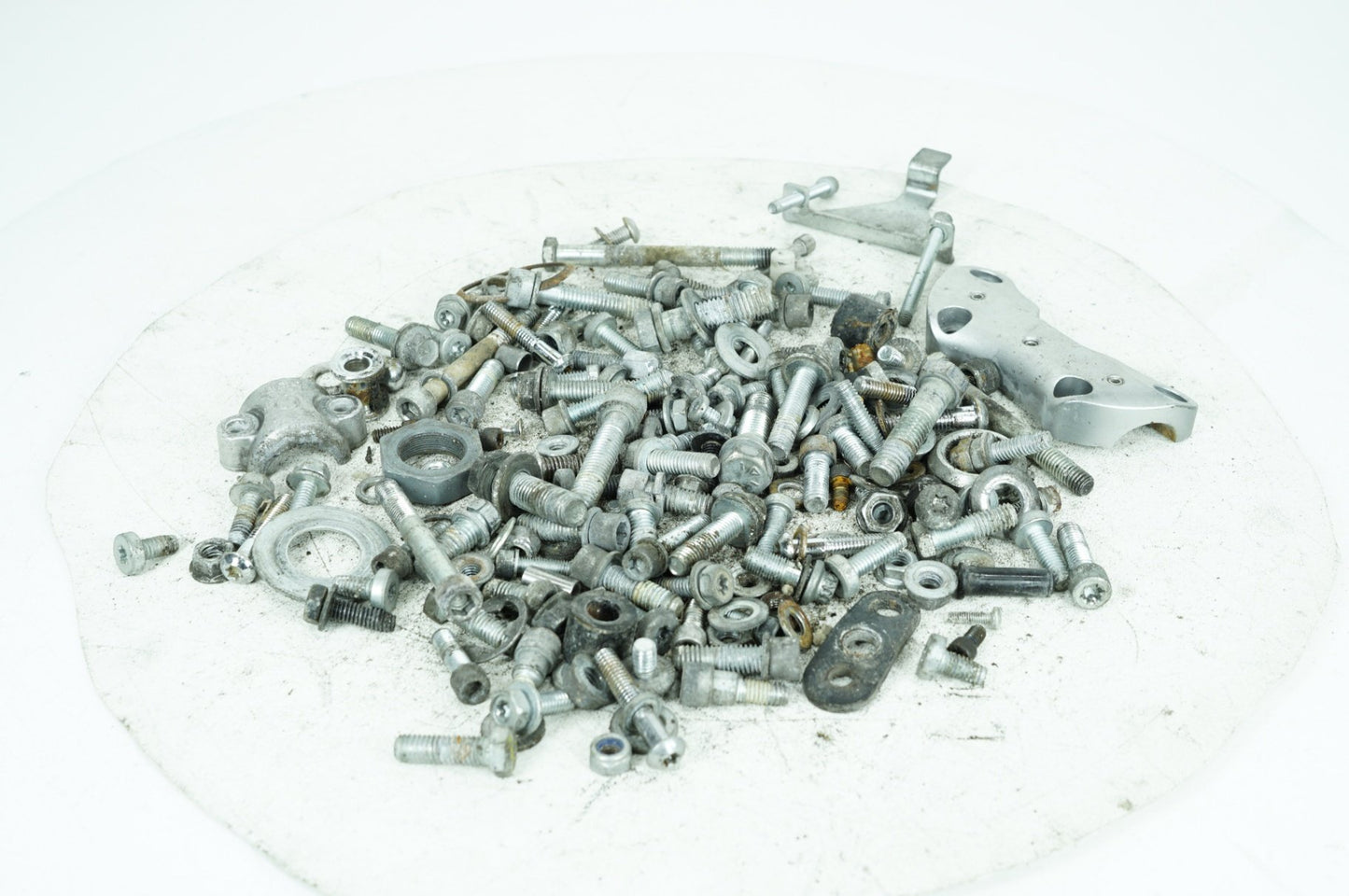 2008 - 2016 Harley-Davidson Touring Road Glide Ultra Hardware Bolts Nuts & Brackets