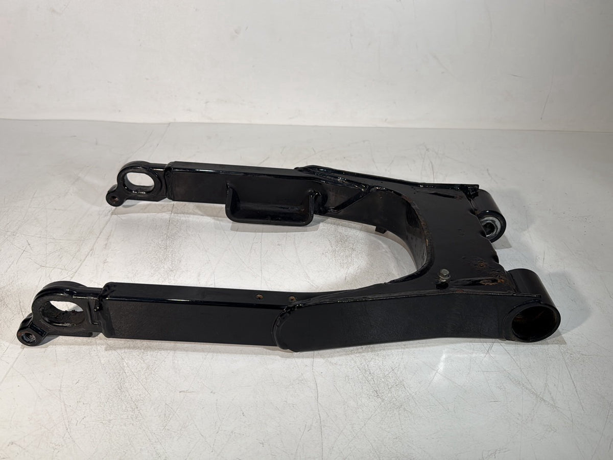 2007 - 2012 Harley-Davidson Touring Electra Glide Ultra Rear Fork Swingarm Swing Arm 47549-02A