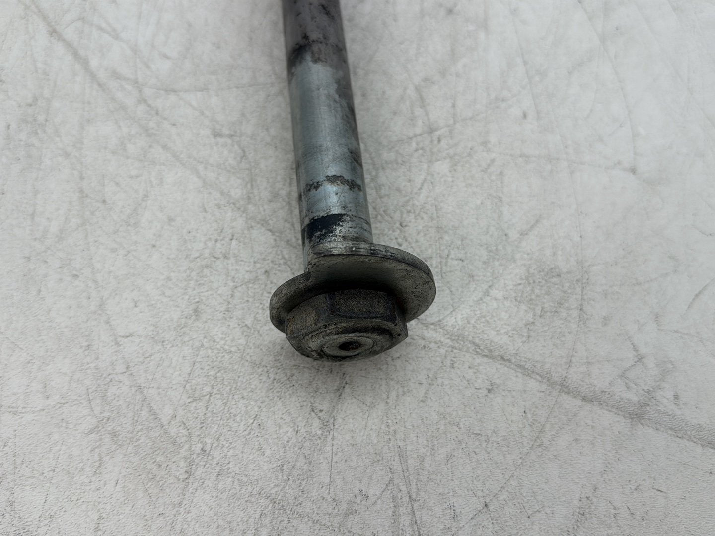 2010 Harley Street Glide Touring FLHX OEM Rear Wheel Axle Bolt Shaft