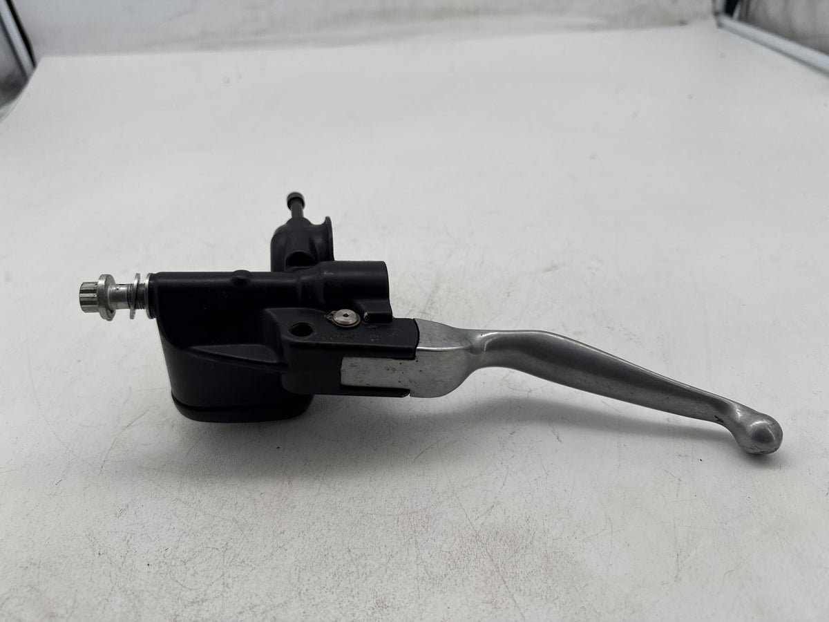 2014 Harley Softail Slim FLS OEM Front Right Brake Lever Master Cylinder