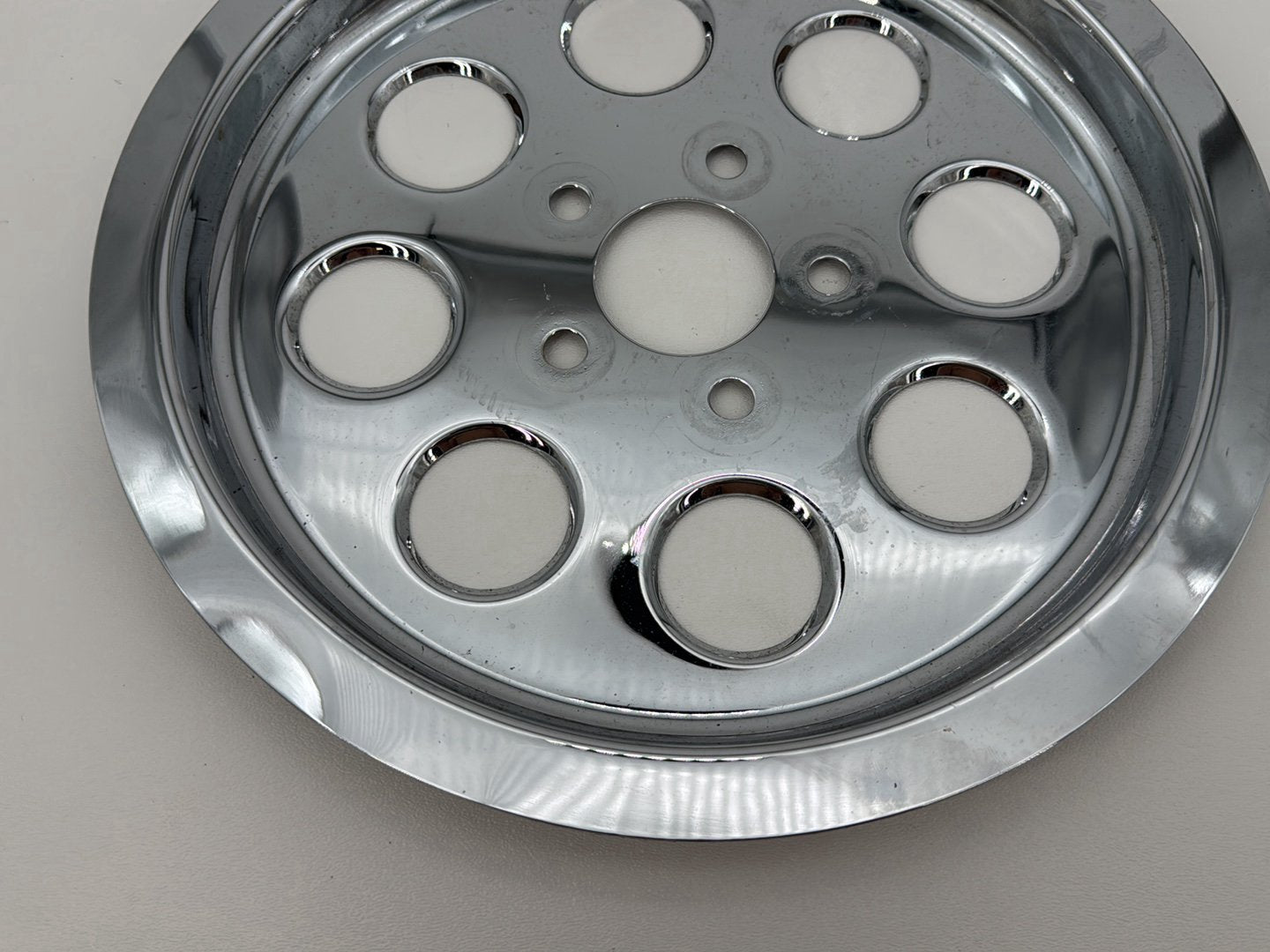 1999 - 2006 Harley-Davidson Dyna Wide Glide Rear Wheel Belt Sprocket Cover Chrome
