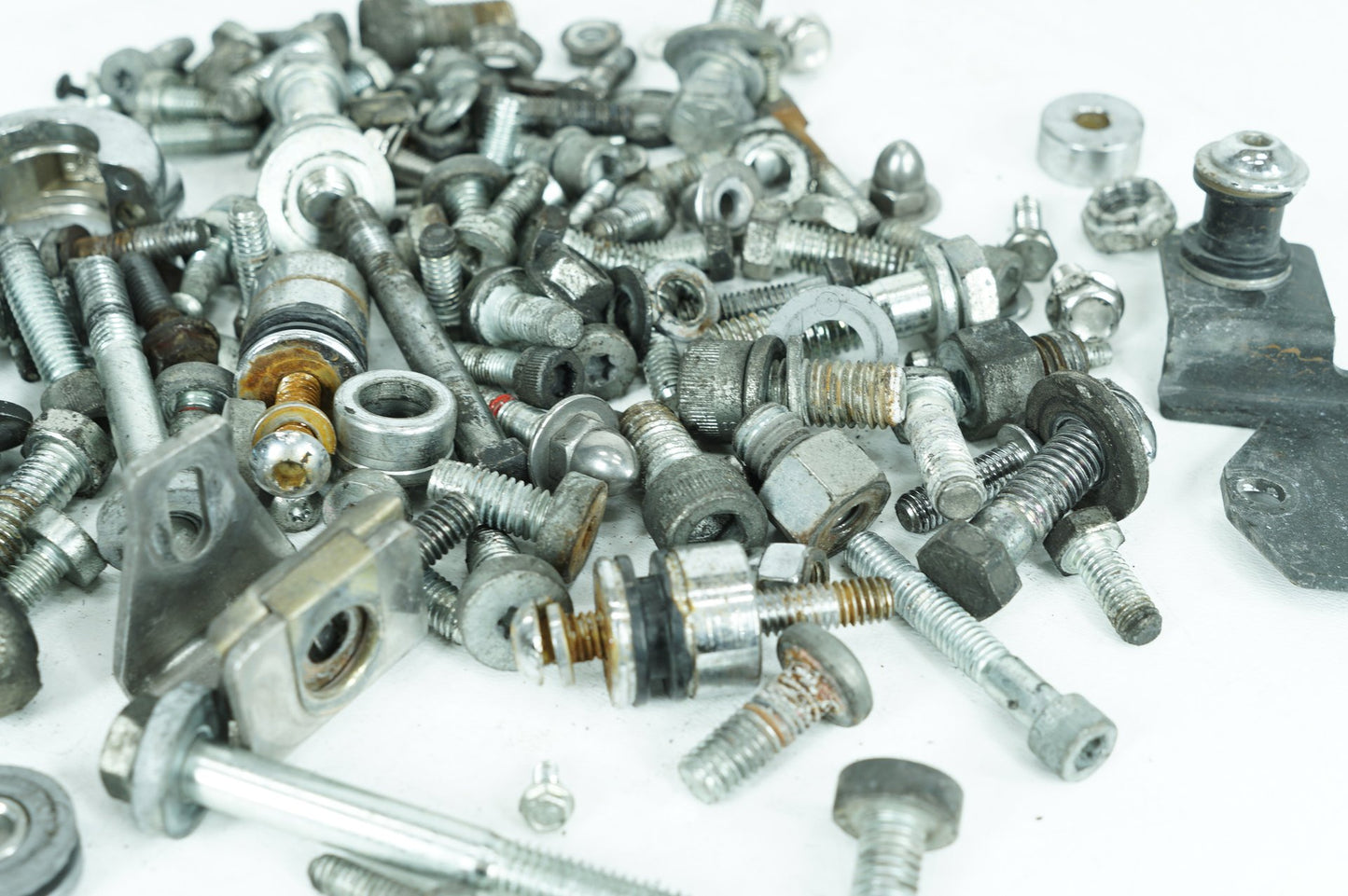 1984 - 1998 Harley-Davidson Touring Road King Classic Hardware Bolts Nuts & Brackets
