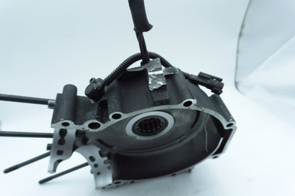 2007 - 2011 Harley-Davidson Touring Street Glide Crankcase Shaft Engine Motor Cover 24649-06