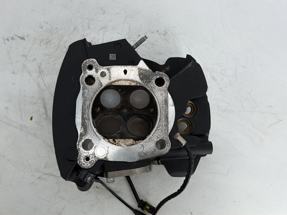 2017 Harley Touring FLHXS Street Glide OEM Rear Twin Cam Engine Cylinder Head