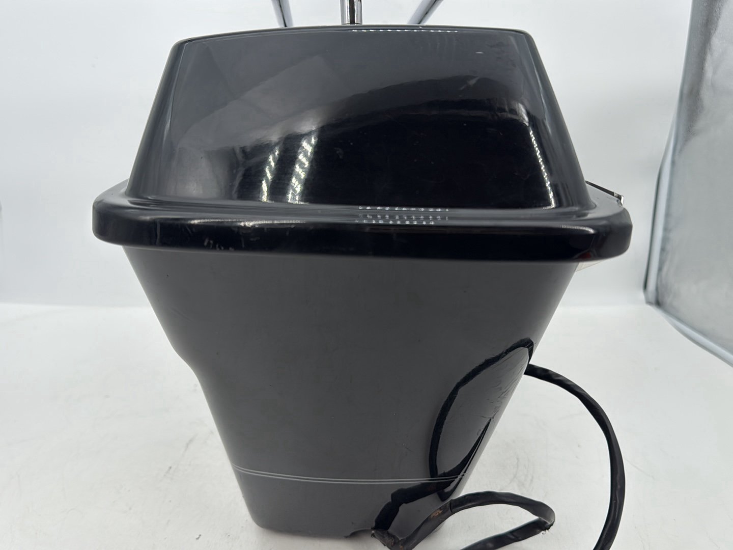 Harley-Davidson Misc  Right 1 Saddlebag Luggage NO Key 90752-93