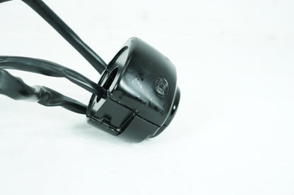 2000 - 2006 Harley-Davidson Softail Fat Boy Left Turn Signal Headlight Switches Controls 71685-06A