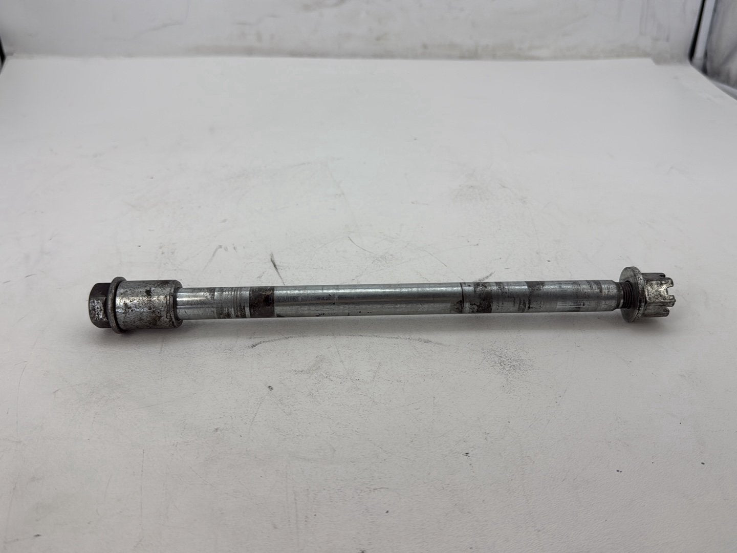 1998 Harley Road King Touring FLHRCI Classic OEM Rear Wheel Axle Bolt Shaft