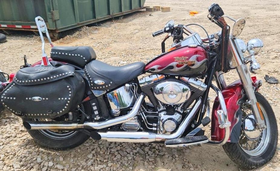 2004 Harley-Davidson Softail FLSTC