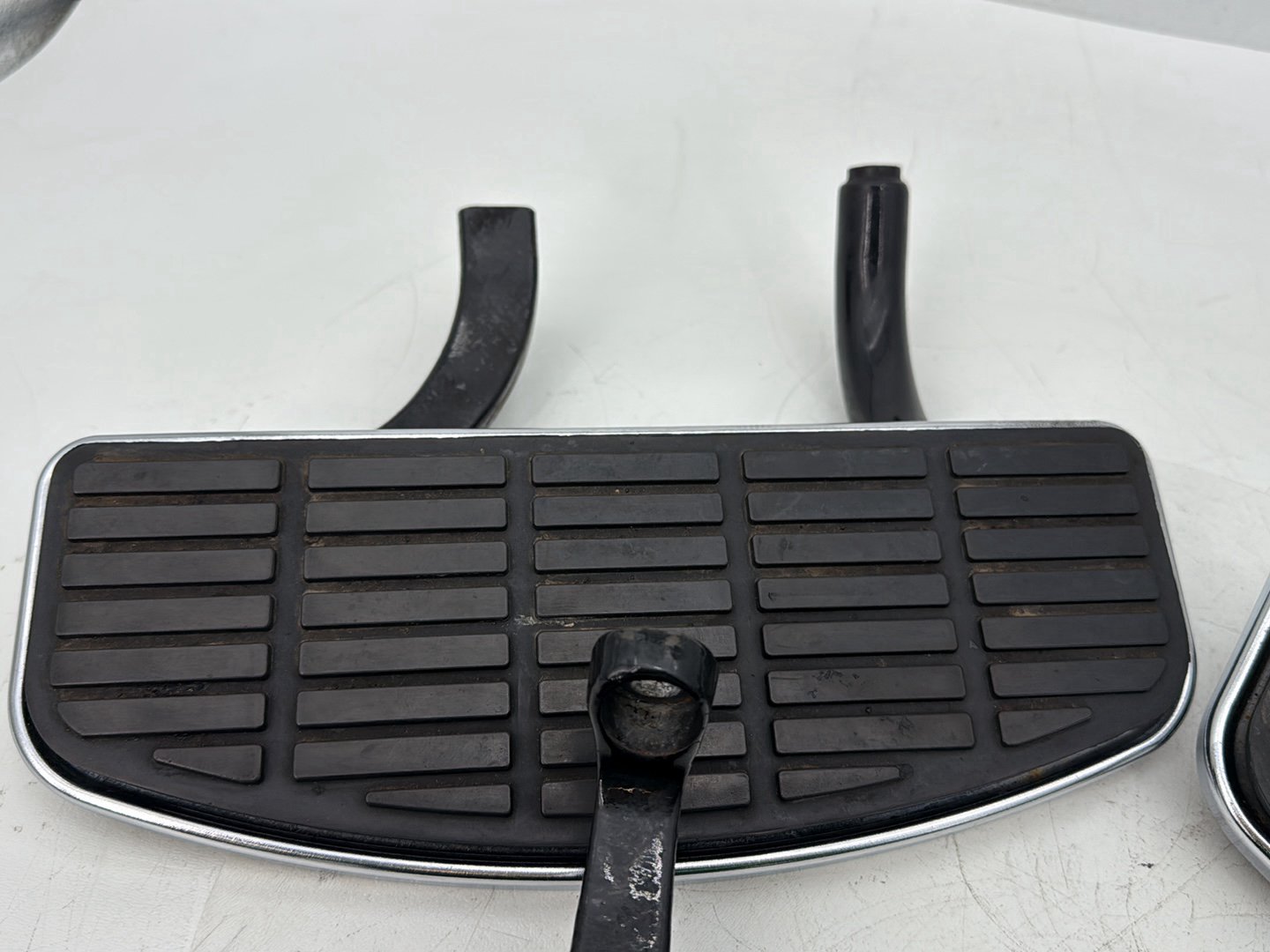 95 Harley Electra Touring Classic Left Right Driver &amp; Pass Floorboard Foot Rest