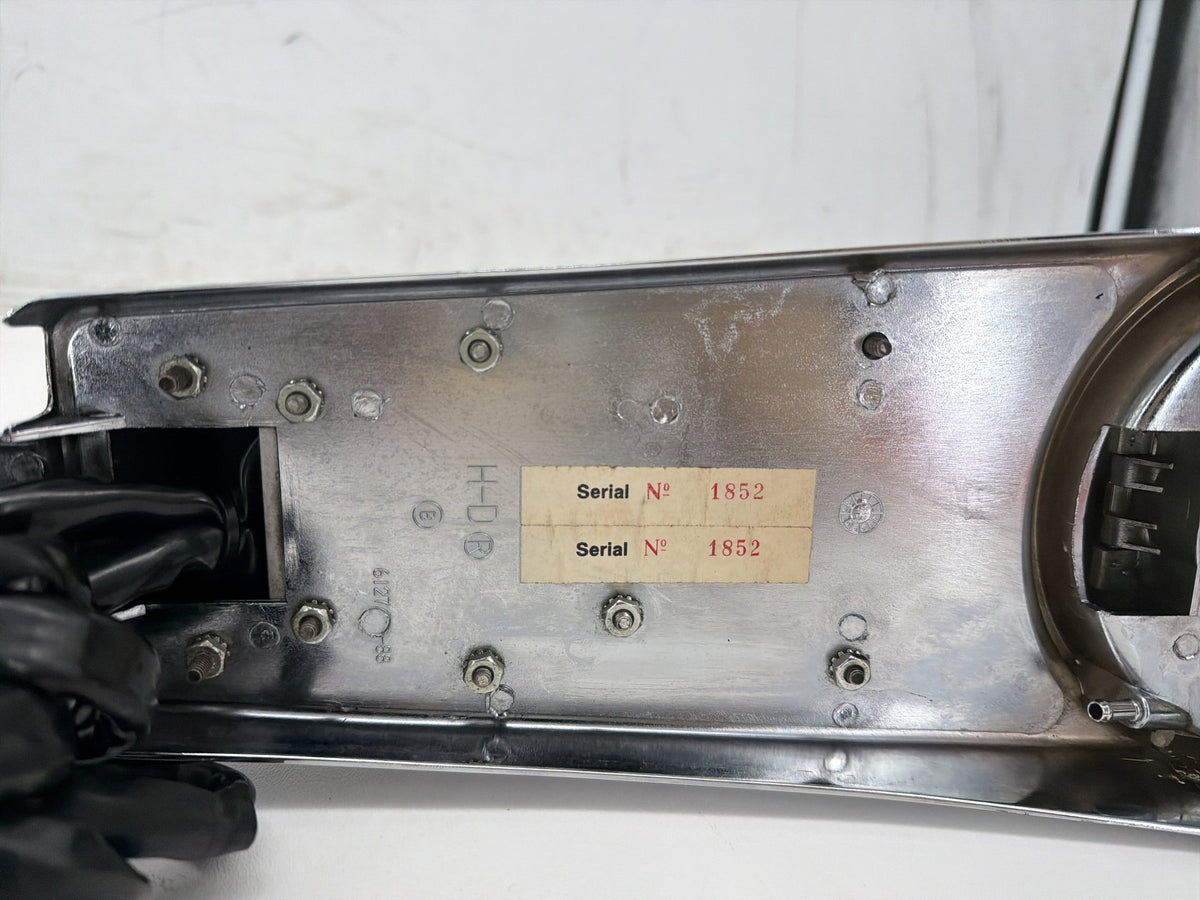 1995 Harley Electra Glide Touring Classic OEM Fuel Gas Tank Dash Console NOKey