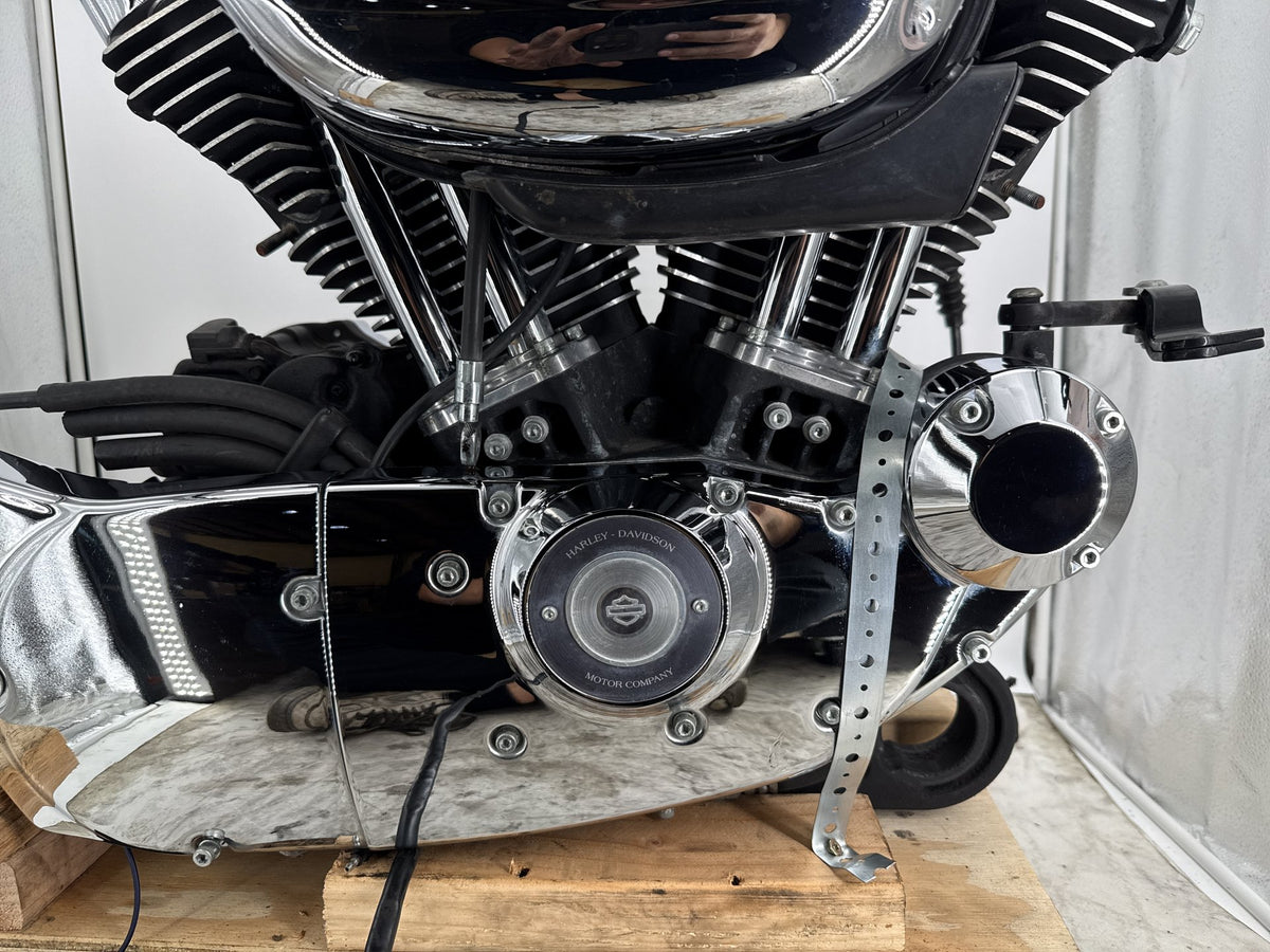 05 Harley Sportster 1200 Custom XL1200C CARB 1200 Engine Motor Transmission 10K