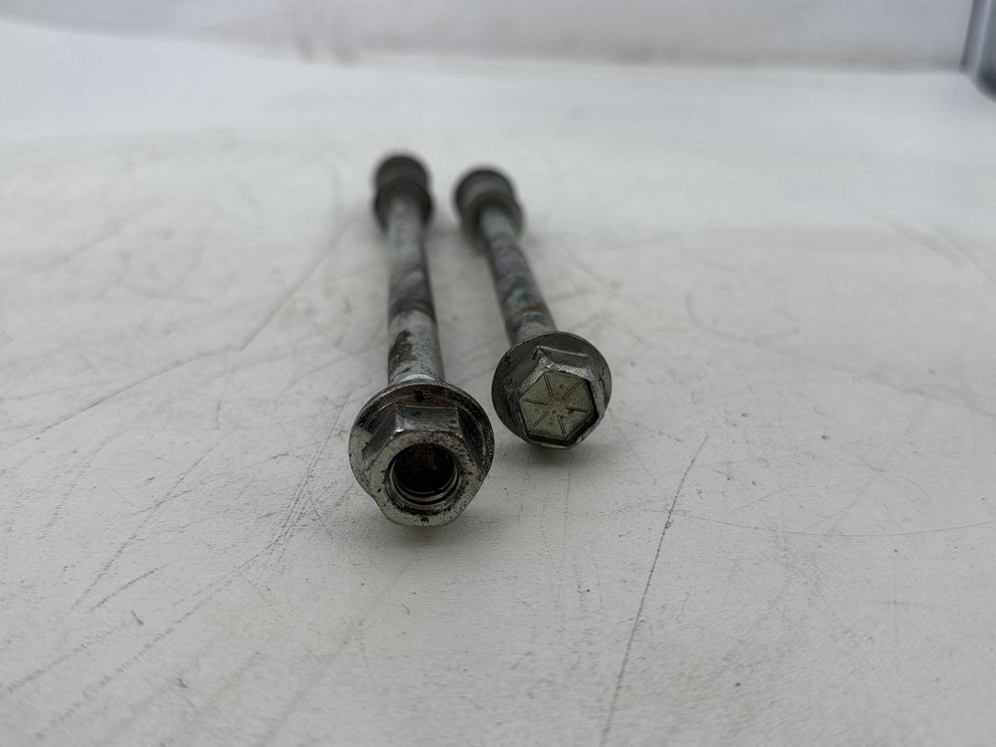 2005 Harley Heritage Softail Classic FLSTCI OEM Engine Mount Pivot Bolt Shaft