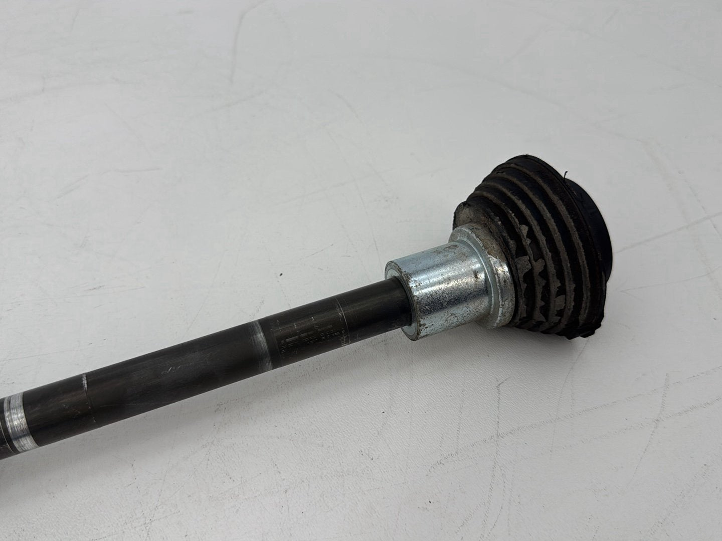 2008 - 2016 Harley-Davidson Touring Electra Glide Ultra Rear Fork Swingarm Pivot Bolt Shaft