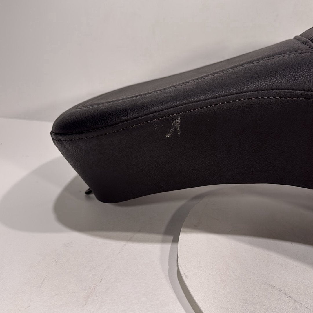 2017 - 2026 Harley-Davidson Softail Heritage Classic 114 Passenger Rider Driver Seat Saddle SADDLEMEN